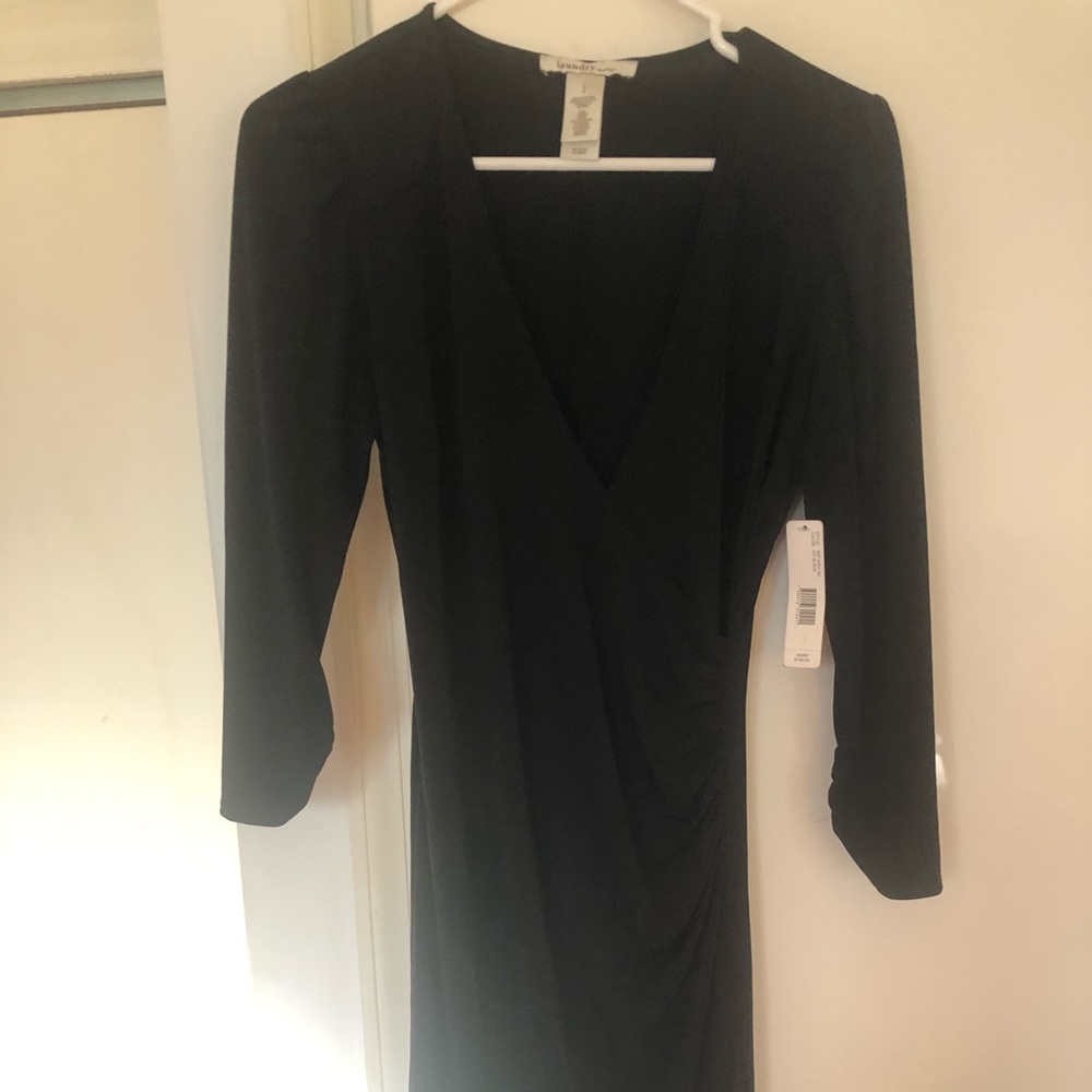 Laundry dress size 4